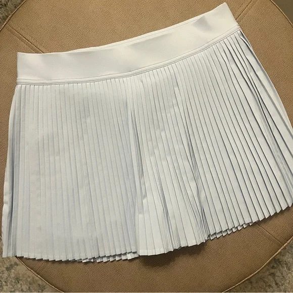 NWOT Varsity HR Pleated Tennis Skirt - Picture 1 of 3